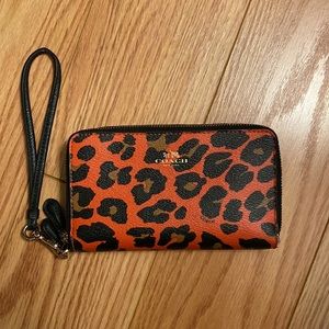 Coach wristlet wallet